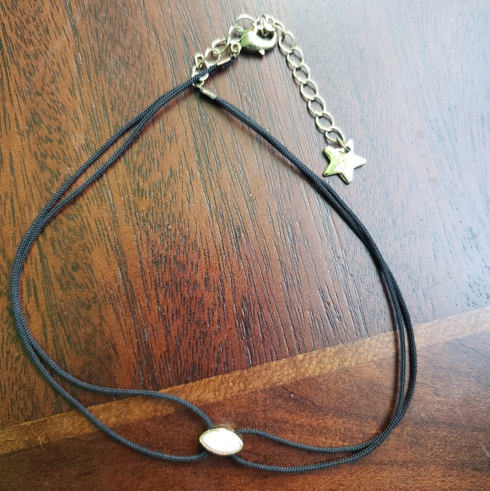 Opal choker